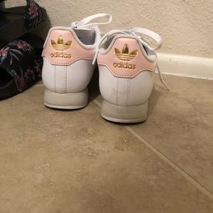 Adidas Samoa size 6